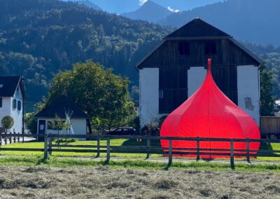 Dropina ein Zelt für den Salon 13